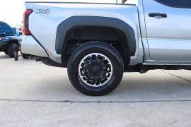 Used 2024  Toyota Tacoma 4WD Double Cab Bed &lpar;Natl&rpar; at Auto Finance Center near Matthews&comma; NC