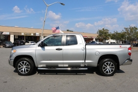 Used 2017  Toyota Tundra 2WD Double Cab 6&period;5' Bed 4&period;6L &lpar;Natl&rpar; at Auto Finance Center near Matthews&comma; NC
