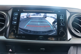 Used 2018  Toyota Tacoma Double Cab 5' Bed V6 4x4 &lpar;Natl&rpar; at Auto Finance Center near Matthews&comma; NC