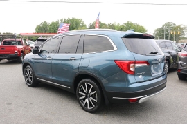 Used 2021  Honda Pilot Touring 8-Passenger 2WD at Auto Finance Center near Matthews&comma; NC