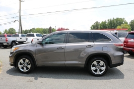 Used 2016  Toyota Highlander FWD 4dr V6 Limited &lpar;Natl&rpar; at Auto Finance Center near Matthews&comma; NC