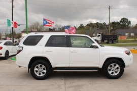 Used 2016  Toyota 4Runner RWD 4dr V6 &lpar;Natl&rpar; at Auto Finance Center near Matthews&comma; NC