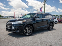 Used 2019 Toyota Highlander LE V6 AWD (Natl) at Auto Finance Center near Matthews, NC