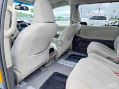 Used 2011  Toyota Sienna 5dr Van V6 LE FWD &lpar;Natl&rpar; at Auto Finance Center near Matthews&comma; NC