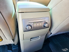 Used 2013  Toyota Highlander 4d SUV FWD at Auto Finance Center near Matthews&comma; NC