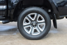 Used 2017 Toyota Tacoma 2WD Double Cab Limited at Auto Finance Center near Matthews, NC