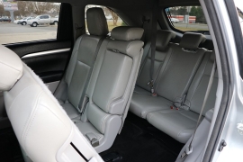 Used 2015  Toyota Highlander FWD 4dr V6 LE &lpar;Natl&rpar; at Auto Finance Center near Matthews&comma; NC