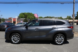 Used 2021  Toyota Highlander AWD &lpar;Natl&rpar; at Auto Finance Center near Matthews&comma; NC
