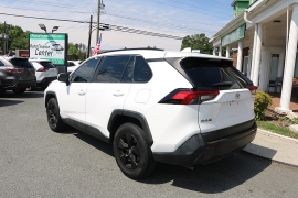 Used 2020  Toyota RAV4 XLE FWD &lpar;Natl&rpar; at Auto Finance Center near Matthews&comma; NC