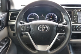 Used 2016  Toyota Highlander FWD 4dr V6 Limited &lpar;Natl&rpar; at Auto Finance Center near Matthews&comma; NC
