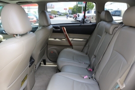 Used 2009 Toyota Highlander FWD 4dr V6 Limited (Natl) at Auto Finance Center near Matthews, NC