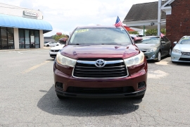 Used 2014 Toyota Highlander 4d SUV FWD LE at Auto Finance Center near Matthews, NC