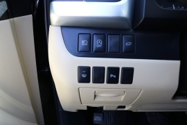 Used 2018 Toyota Highlander Limited V6 FWD (Natl) at Auto Finance Center near Matthews, NC