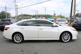 Used 2015  Toyota Avalon 4dr Sdn &lpar;Natl&rpar; at Auto Finance Center near Matthews&comma; NC
