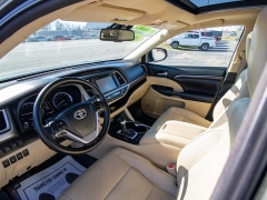 Used 2016  Toyota Highlander FWD 4dr V6 Limited &lpar;Natl&rpar; at Auto Finance Center near Matthews&comma; NC