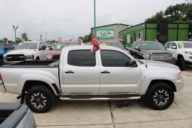 Used 2013  Toyota Tacoma 2WD Double Cab PreRunner V6 Short Bed at Auto Finance Center near Matthews&comma; NC