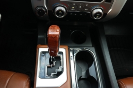 Used 2014  Toyota Tundra 4WD Truck CrewMax 5&period;7L FFV V8 6-Spd AT &lpar;Natl&rpar; at Auto Finance Center near Matthews&comma; NC