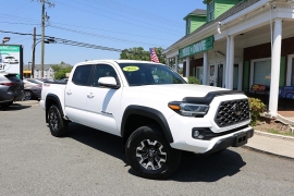 Used 2022  Toyota Tacoma 4WD Double Cab 5' Bed V6 &lpar;Natl&rpar; at Auto Finance Center near Matthews&comma; NC
