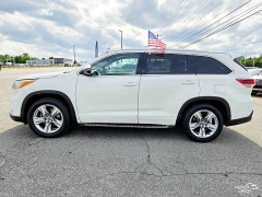 Used 2016  Toyota Highlander AWD 4dr V6 Limited &lpar;Natl&rpar; at Auto Finance Center near Matthews&comma; NC