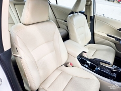 Used 2017  Honda Accord Sedan 4d EX-L at Auto Finance Center near Matthews&comma; NC