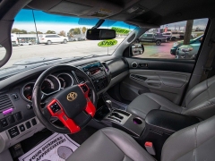 Used 2012  Toyota Tacoma 2WD Double Cab PreRunner V6 Short Bed at Auto Finance Center near Matthews, NC