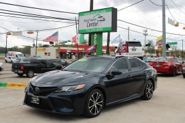 Used 2018  Toyota Camry Auto (Natl) at Auto Finance Center near Matthews, NC