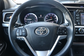 Used 2016  Toyota Highlander AWD 4dr V6 Limited &lpar;Natl&rpar; at Auto Finance Center near Matthews&comma; NC