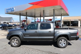Used 2015  Toyota Tacoma 2WD Double Cab PreRunner V6 Short Bed at Auto Finance Center near Matthews&comma; NC