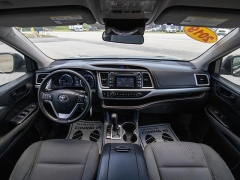 Used 2019 Toyota Highlander LE V6 AWD (Natl) at Auto Finance Center near Matthews, NC