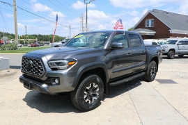 Used 2023  Toyota Tacoma 4WD Double Cab 5' Bed V6 &lpar;Natl&rpar; at Auto Finance Center near Matthews&comma; NC