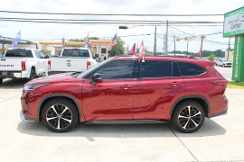 Used 2021  Toyota Highlander XSE FWD at Auto Finance Center near Matthews&comma; NC