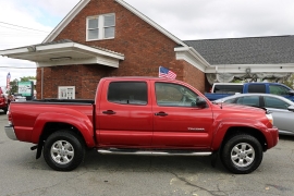 Used 2009  Toyota Tacoma 2WD D-Cab PreRunner Short Bed at Auto Finance Center near Matthews&comma; NC