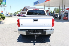 Used 2017  Toyota Tundra 4WD CrewMax 5&period;5' Bed 5&period;7L FFV &lpar;Natl&rpar; at Auto Finance Center near Matthews&comma; NC