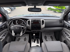 Used 2012  Toyota Tacoma 2WD Double Cab PreRunner V6 Short Bed at Auto Finance Center near Matthews, NC