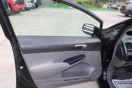 Used 2013 Toyota Sienna 4d Wagon L at Auto Finance Center near Matthews, NC