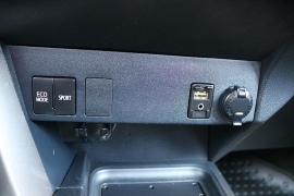 Used 2018  Toyota RAV4 LE FWD &lpar;Natl&rpar; at Auto Finance Center near Matthews&comma; NC