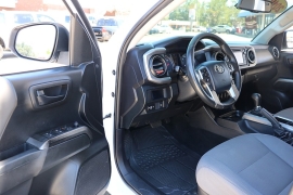 Used 2019  Toyota Tacoma 2WD Double Cab 5' Bed V6 AT &lpar;Natl&rpar; at Auto Finance Center near Matthews&comma; NC