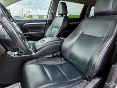 Used 2015  Toyota Highlander 4d SUV AWD XLE at Auto Finance Center near Matthews&comma; NC