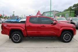 Used 2024  Toyota Tacoma 4WD Double Cab Bed &lpar;Natl&rpar; at Auto Finance Center near Matthews&comma; NC