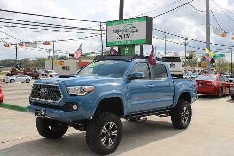 2019 Toyota Tacoma TRD Sport's photo