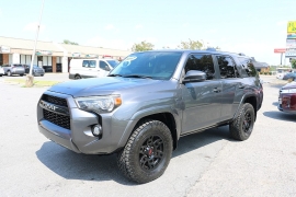 Used 2017  Toyota 4Runner 4WD &lpar;Natl&rpar; at Auto Finance Center near Matthews&comma; NC