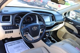 Used 2016  Toyota Highlander AWD 4dr V6 Limited &lpar;Natl&rpar; at Auto Finance Center near Matthews&comma; NC