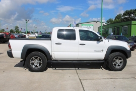 Used 2014 Toyota Tacoma 2WD Double Cab PreRunner V6 Short Bed at Auto Finance Center near Matthews, NC
