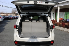 Used 2018  Toyota Highlander V6 AWD &lpar;Natl&rpar; at Auto Finance Center near Matthews&comma; NC