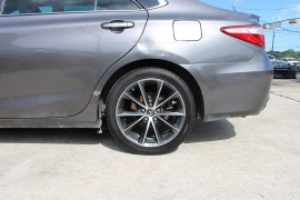 Used 2015  Toyota Camry 4dr Sdn V6 Auto &lpar;Natl&rpar; at Auto Finance Center near Matthews&comma; NC