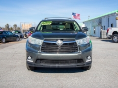 Used 2016  Toyota Highlander FWD 4dr V6 Limited &lpar;Natl&rpar; at Auto Finance Center near Matthews&comma; NC