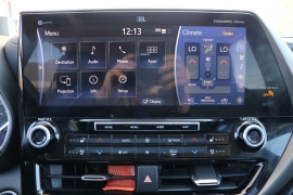 Used 2021  Toyota Highlander AWD &lpar;Natl&rpar; at Auto Finance Center near Matthews&comma; NC
