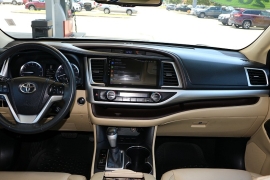 Used 2014 Toyota Highlander FWD 4dr V6 XLE (Natl) at Auto Finance Center near Matthews, NC