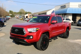 Used 2020  Toyota Tacoma 2WD Double Cab 5' Bed V6 AT &lpar;Natl&rpar; at Auto Finance Center near Matthews&comma; NC