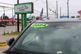 Used 2024  Toyota Tacoma 2WD Double Cab Bed AT &lpar;Natl&rpar; at Auto Finance Center near Matthews&comma; NC